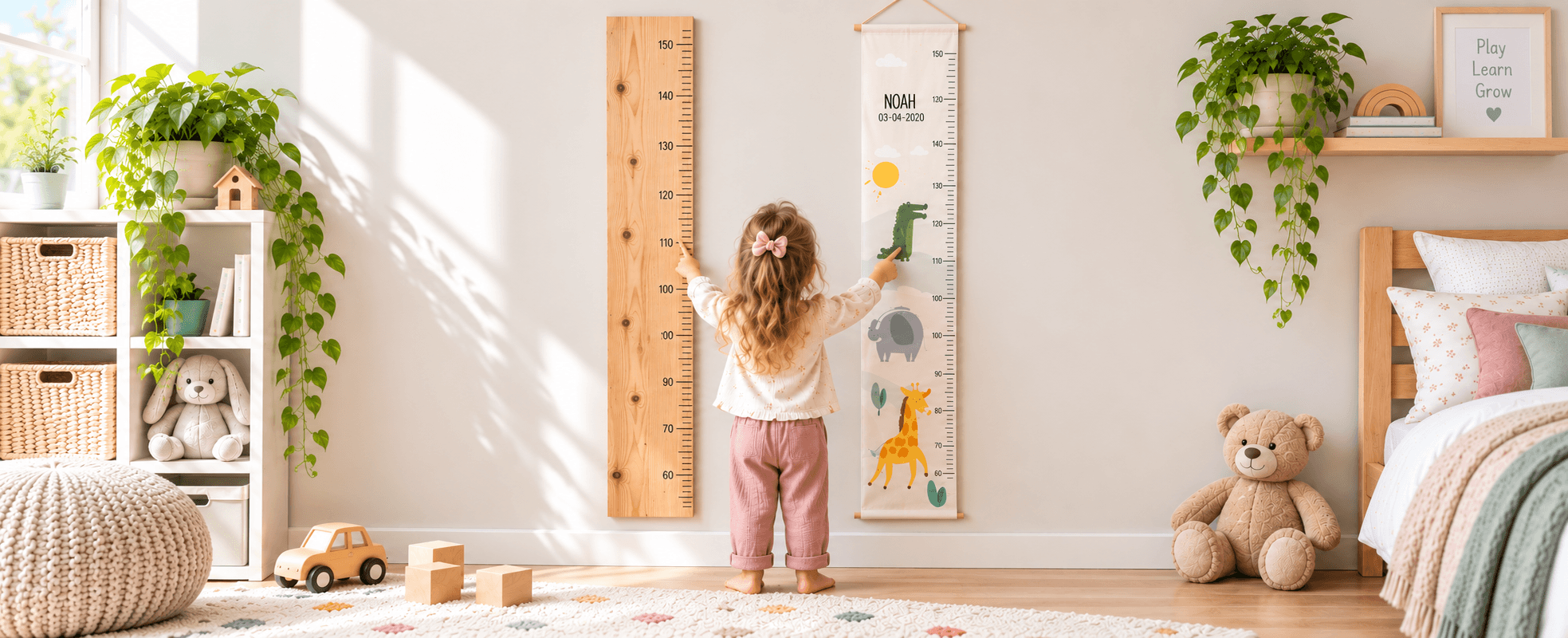 Holz- oder Stoff-Messlatte für Kinder: Was sind die Unterschiede?