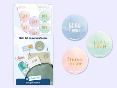 Runde Namensaufkleber in Gold/Silber mit Aquarell-Design