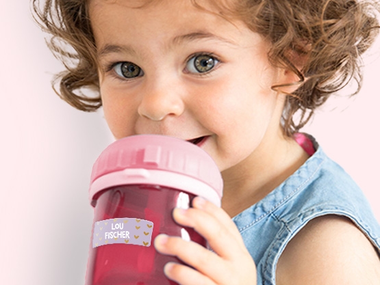 Kleine Design Aufkleber mit Gold Aufdruck