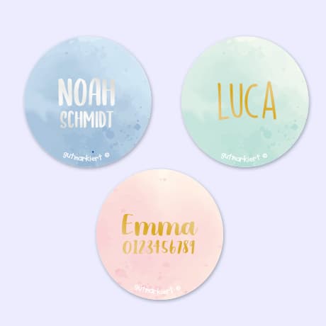 Runde Namensaufkleber in Gold/Silber mit Aquarell-Design
