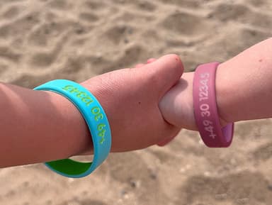 SOS-Armband Kind – zweifarbig